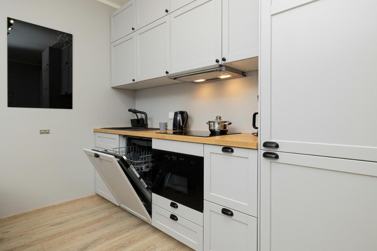 Nadmorskie Studio Z Balkonem - Grunwaldzka Pobierowo By Noclegi Renters Экстерьер фото
