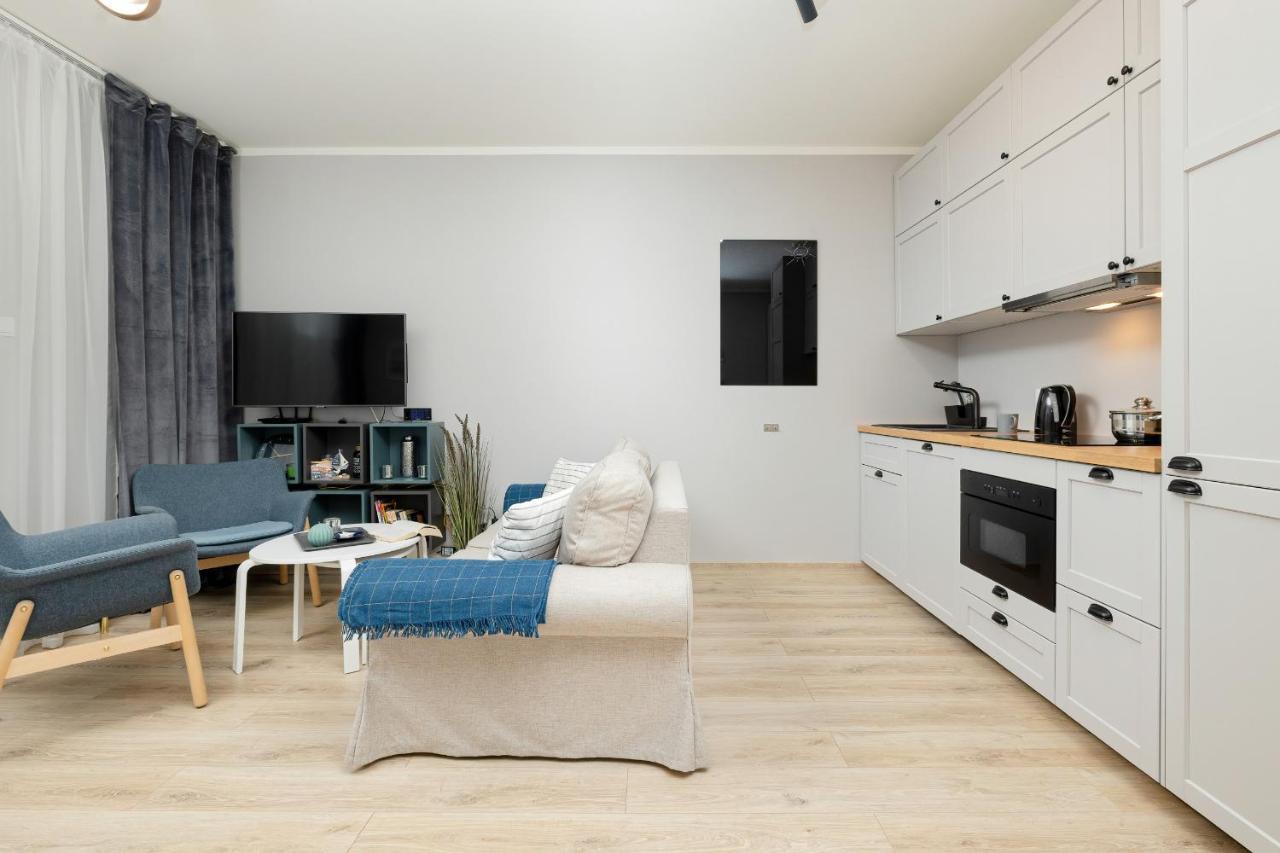 Nadmorskie Studio Z Balkonem - Grunwaldzka Pobierowo By Noclegi Renters Экстерьер фото
