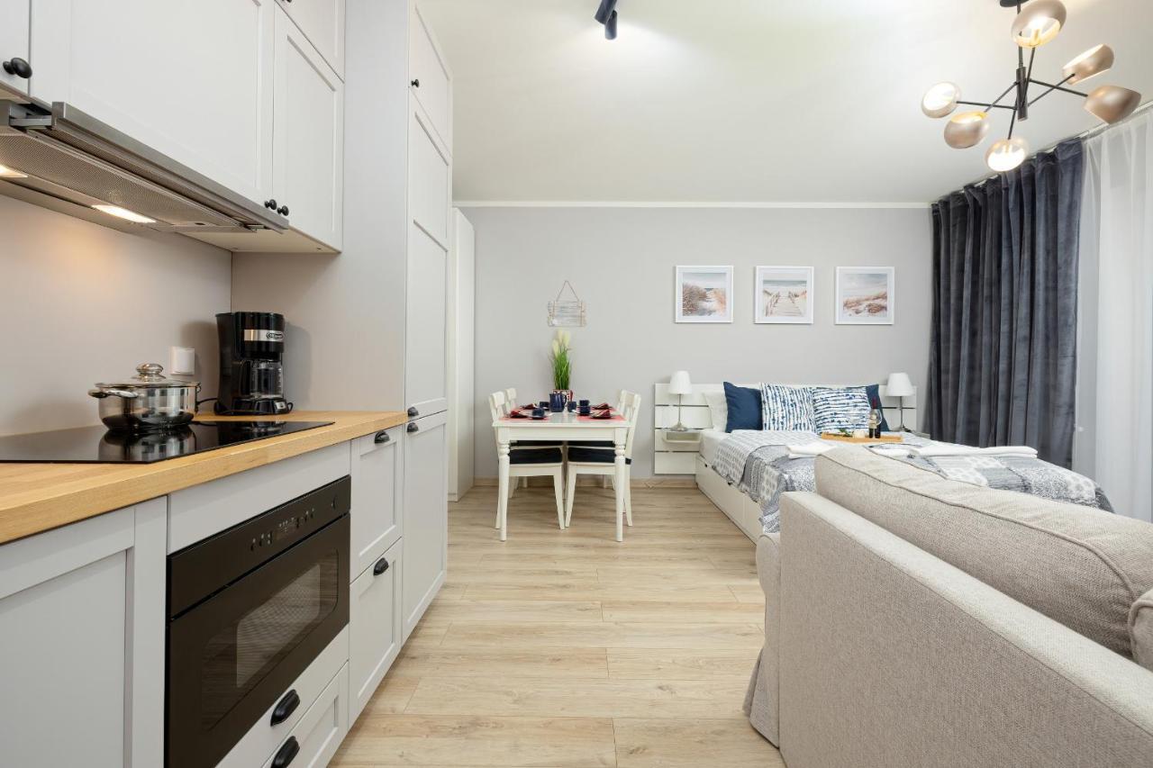 Nadmorskie Studio Z Balkonem - Grunwaldzka Pobierowo By Noclegi Renters Экстерьер фото